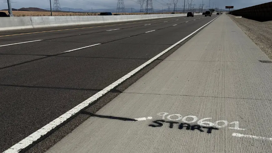 Greetings from Arizona DOT Control Site 303 PCC Northbound!