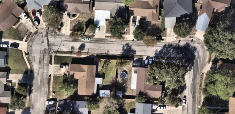 794834506-widened-corners